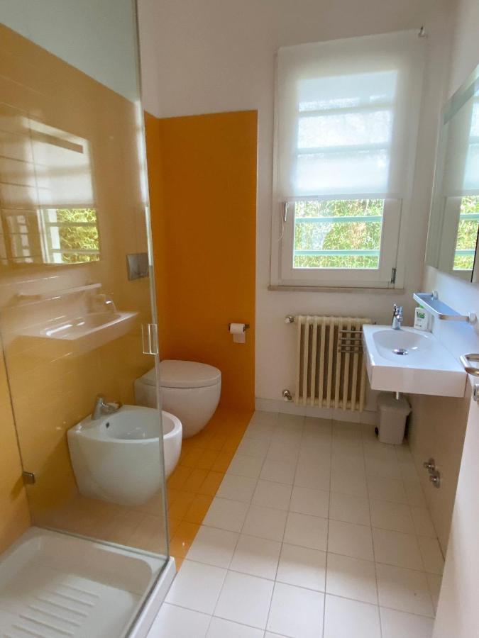 Villa Sweet Flower - With Private Pool And Garden Manerba del Garda Exteriör bild